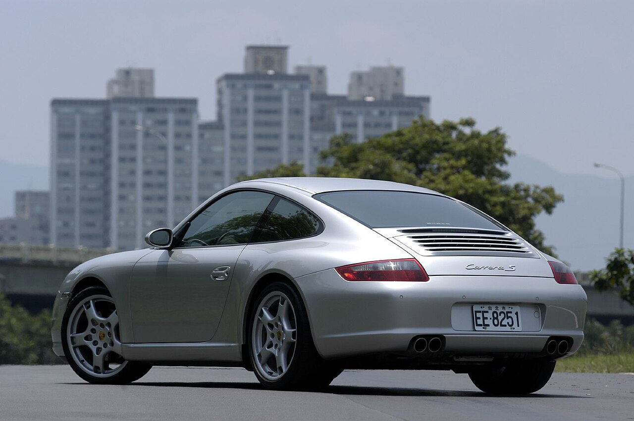 Porsche 911 type 997 Carrera S photo